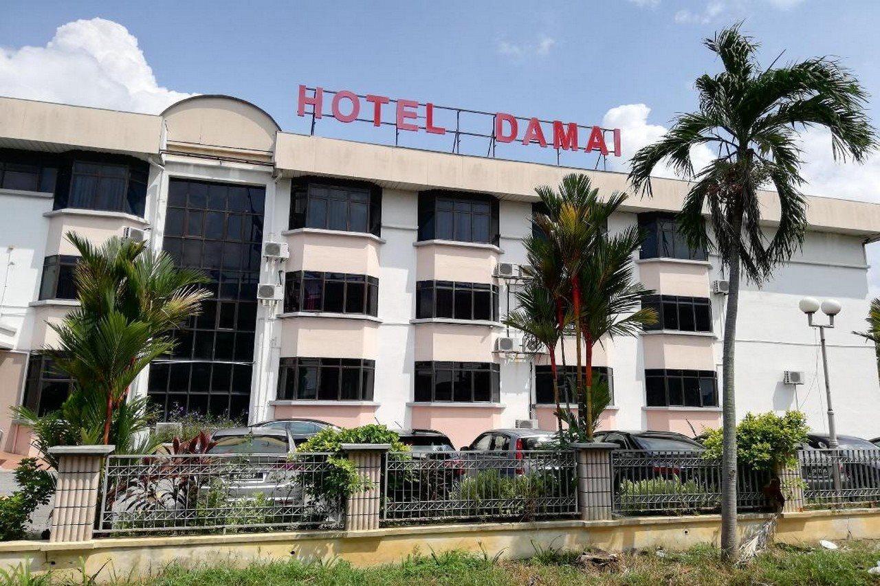 Hotel Damai Parit Buntar Exterior photo